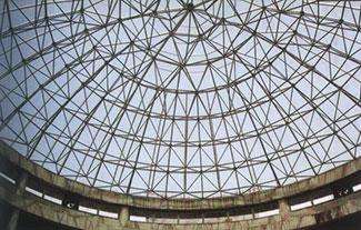 益阳铝镁锰板屋面网架在设计时要注意哪些细节